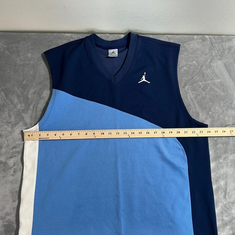 Vintage Y2K Nike Air Jordan Jersey Shirt Mens XL Blue Colorblock 17 V Neck UNC